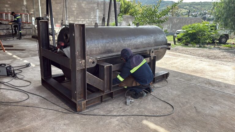 Fabricación tanque estructura — ECT