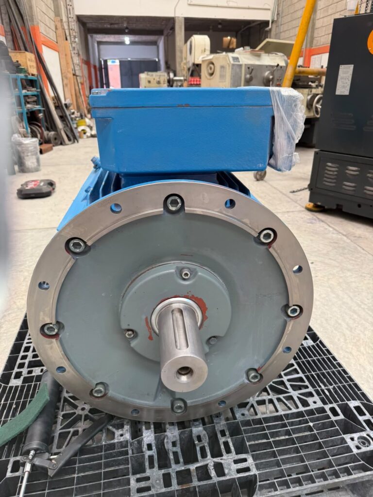 Motor eléctrico flecha — ECT