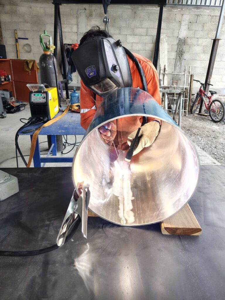Soldadura cilindro inoxidable — ECT